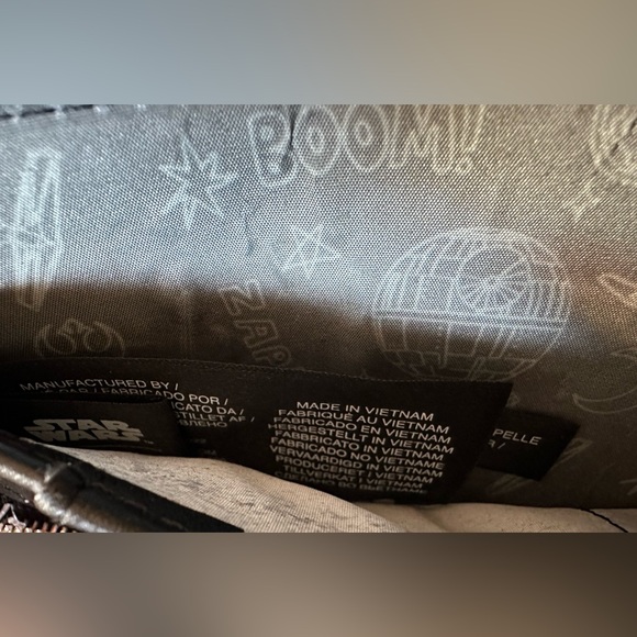 Loungefly Star Wars “Vader I Am Your Fathers Day” Zip Around Wallet NWT - Picture 8 of 15